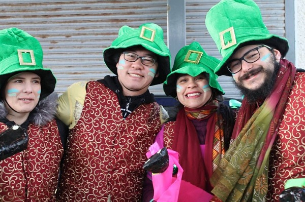 international students in irish hats